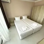 Хотел Stamopolu Lux Ground Floor Приморско