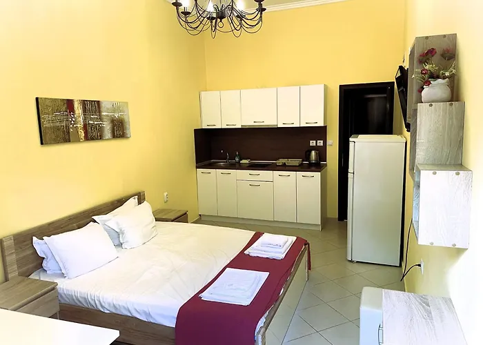 Stamopolu Lux Ground Floor Hotell