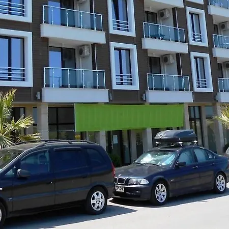 Stamopolu Lux Ground Floor Хотел Приморско