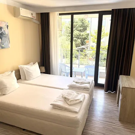 Готель Stamopolu Lux Ground Floor *