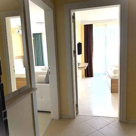 Stamopolu Lux Ground Floor Хотел *